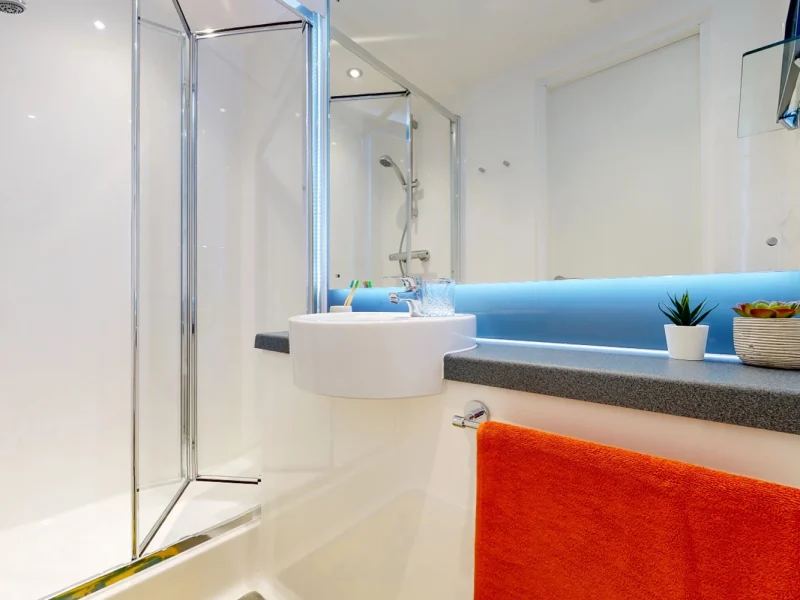 canvas-walthamstow-silver (2)