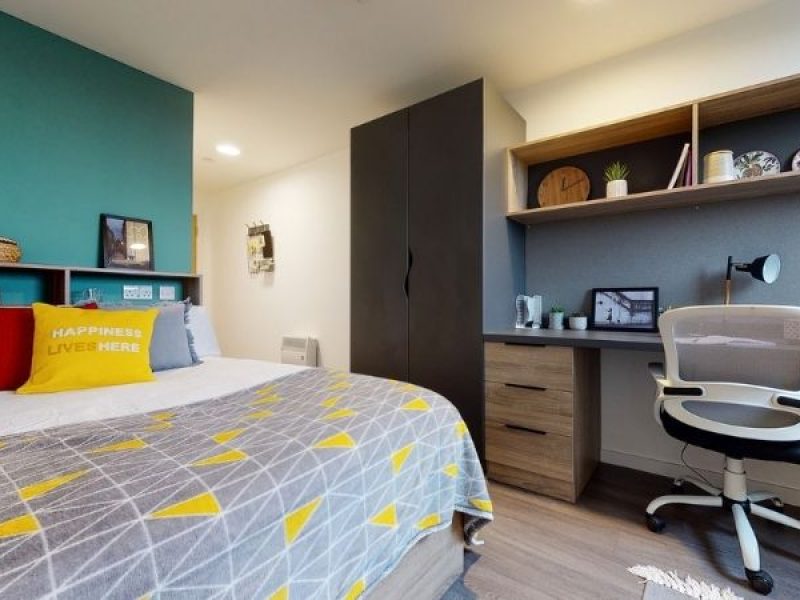 canvas-walthamstow-silver-ensuite-min