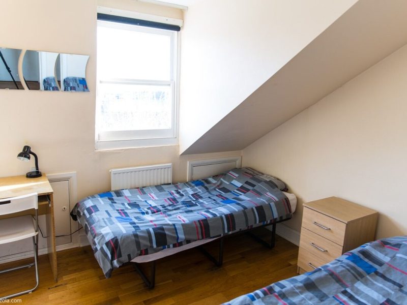 raleigh-house-double-bedroom